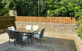 Queens Road 2 Bed Apartments Central Richmond